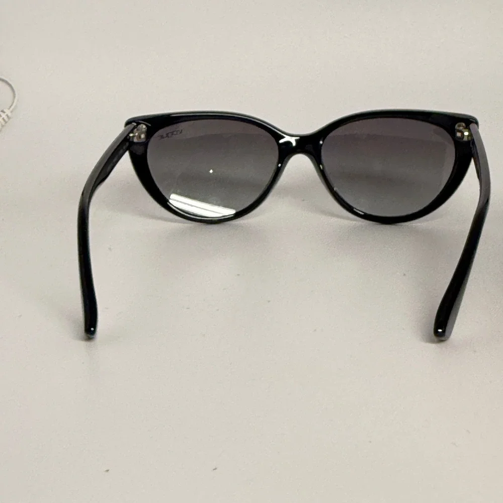 Vogue VO 2677-S W44/11 Black Cat Eye Sunglasses‎ Made in Italy 57-16-140